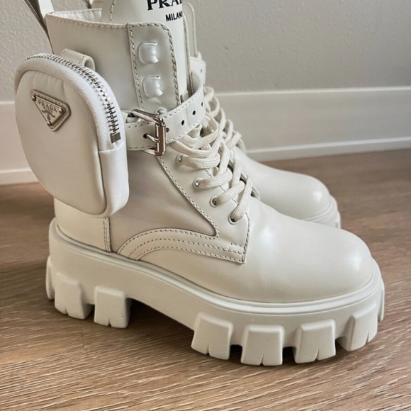 PRADA Monolith leather and Re-Nylon white boots with pouch IT 36 - Picture 6 of 7